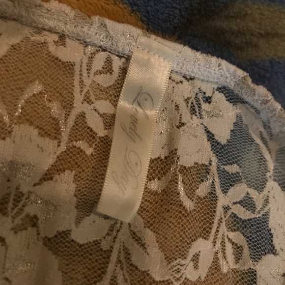 Vintage lace dress - floral spring vibes - Picture 4 of 5